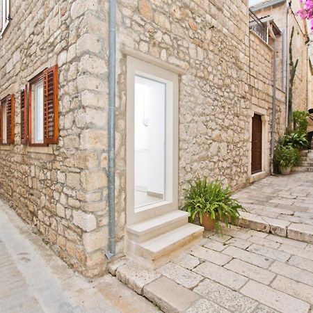 Apartman Toma Lägenhet Hvar Town Exteriör bild