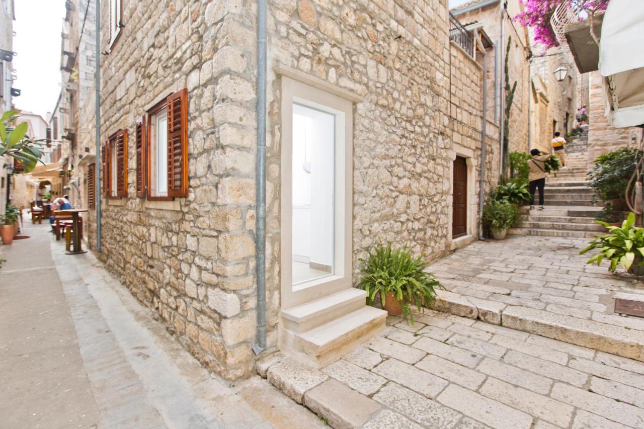 Apartman Toma Lägenhet Hvar Town Exteriör bild